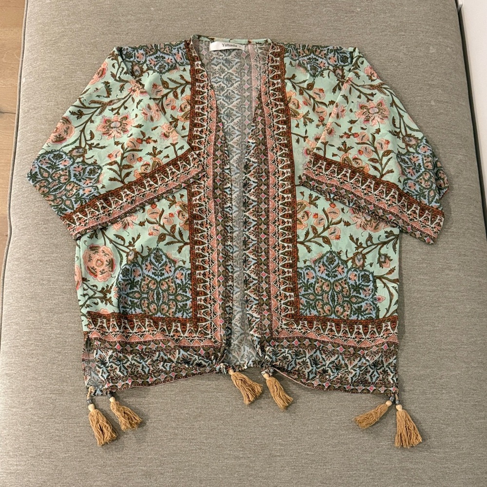 Yahada Multicolor Floral Kimono Top